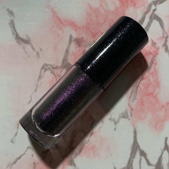 NWT MAC Cosmetics Panthertized Dazzleshadow Liquid Eyeshadow - Picture 3 of 14